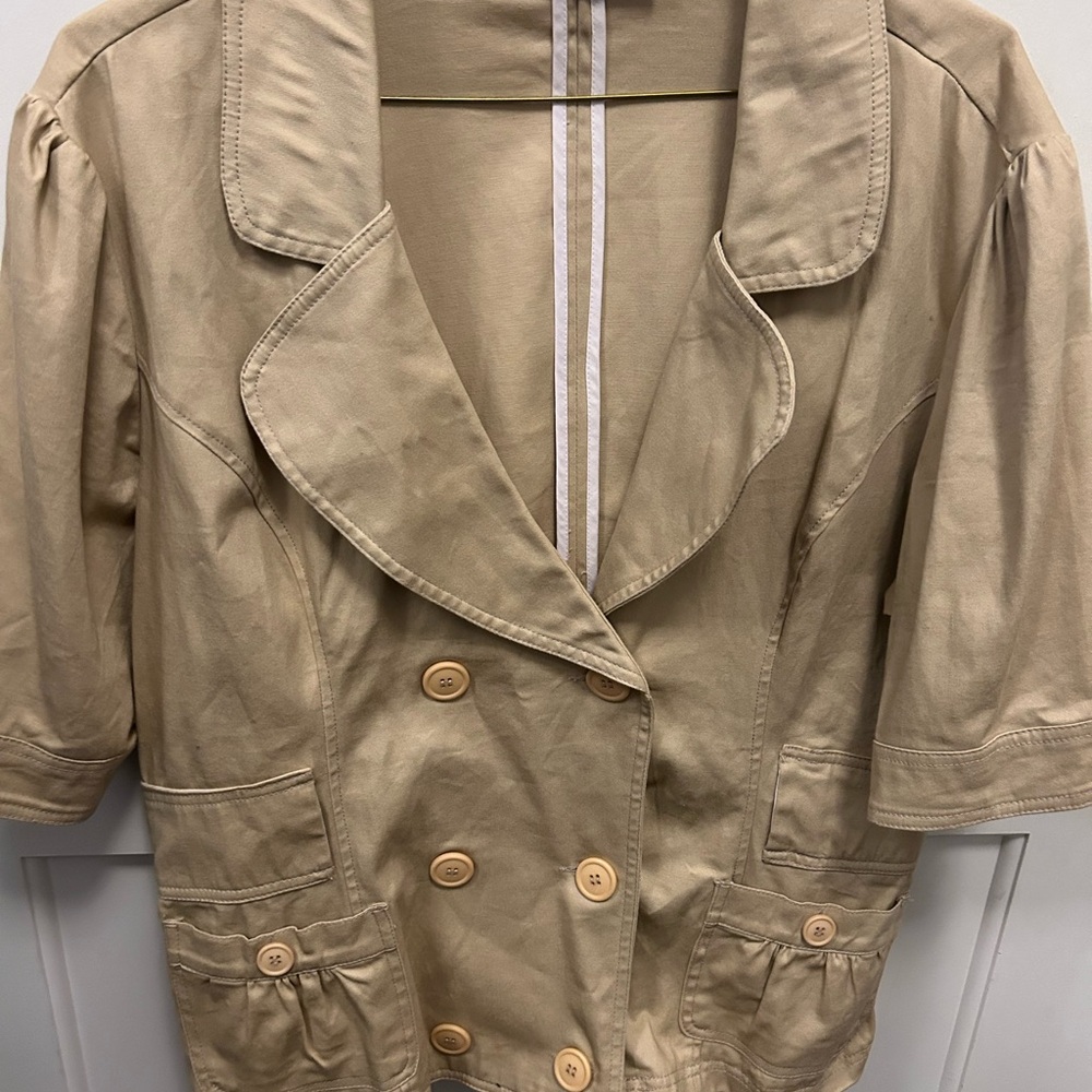 Stylish Beige Double-Breasted Blazer